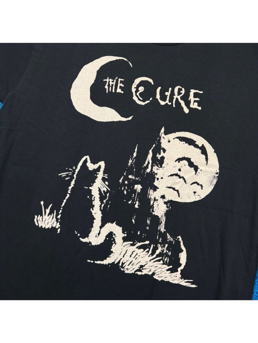 The Cure Graphic T-Shirt Size Large - Picture 4 of 4